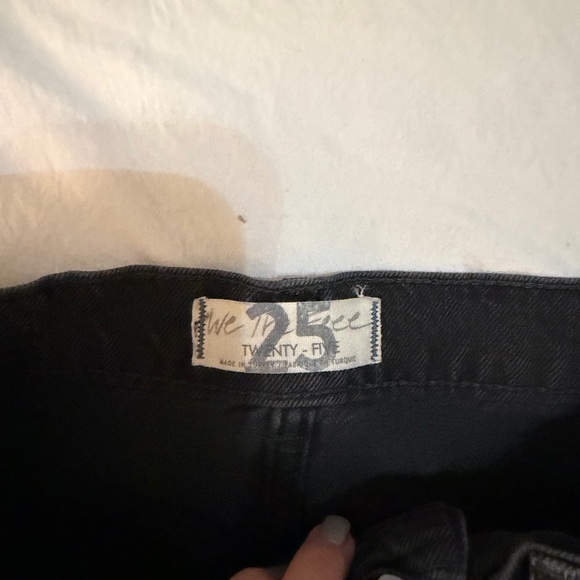 We The Free High Waisted Black Denim Mini Skirt Size 25 - Picture 2 of 5